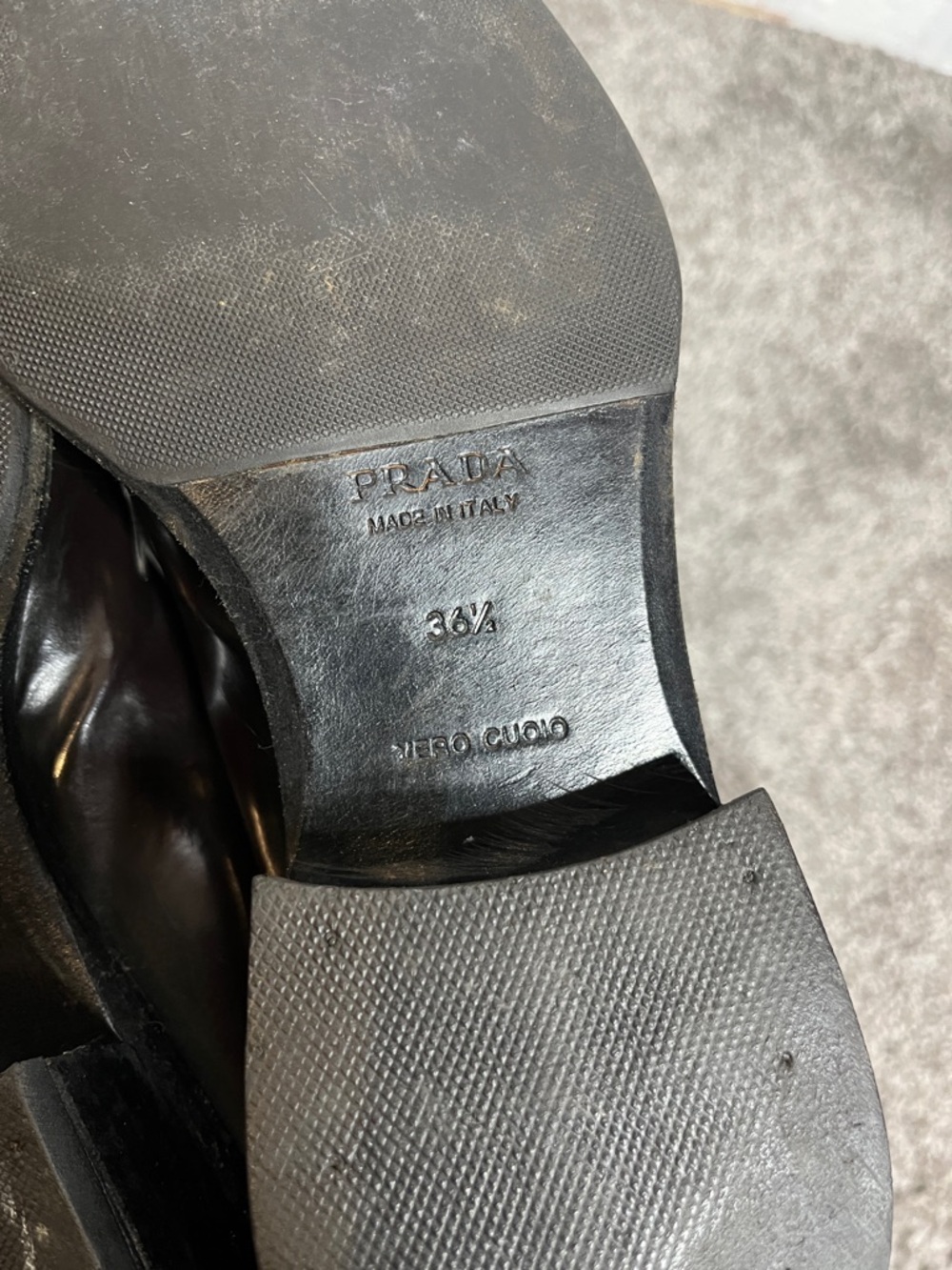 Prada brown patent buckle loafers - Picture 9 of 12